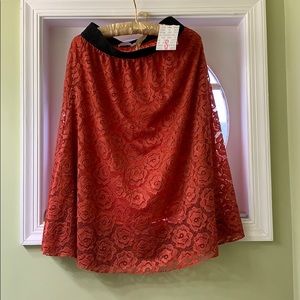 NWT lularoe S Lola in rust color